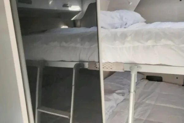 e61af103-ad1a-4eb1-93a8-9ca9b84d59fe_1674039011